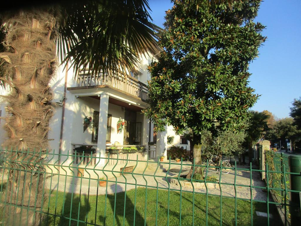 Casa Roman Italia, Center 萨西里 外观 照片